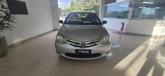 TOYOTA ETIOS 1.3 XS 16V FLEX 4P MANUAL